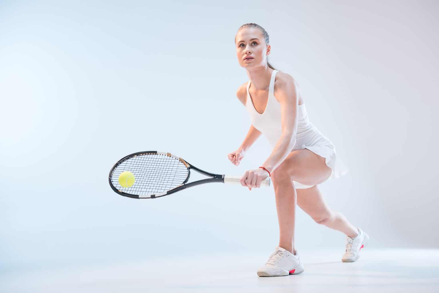 Best Tennis Backhand Tips For Beginners - The Tennis Mom